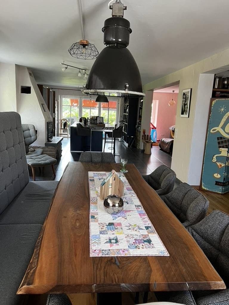 Predaj domu 190 m², pozemek 510 m², Rehlingen-Siersburg, Sársko Predaj domu 190 m², pozemek 510 m², Rehlingen-Siersburg, Sársko