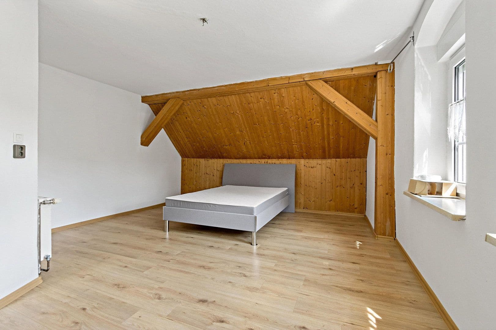 Predaj domu 110 m², pozemek 947 m², Rätherweg 7, Salzatal, Sasko-Anhaltsko Predaj domu 110 m², pozemek 947 m², Rätherweg 7, Salzatal, Sasko-Anhaltsko