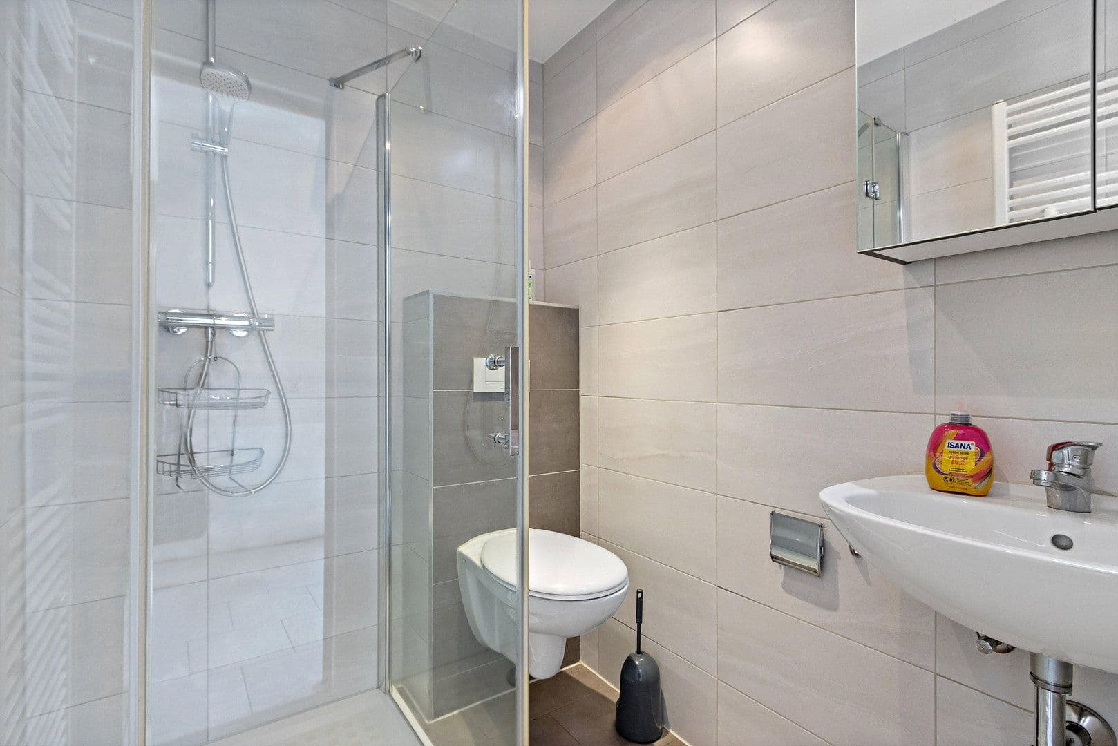 Predaj domu 110 m², pozemek 947 m², Rätherweg 7, Salzatal, Sasko-Anhaltsko Predaj domu 110 m², pozemek 947 m², Rätherweg 7, Salzatal, Sasko-Anhaltsko
