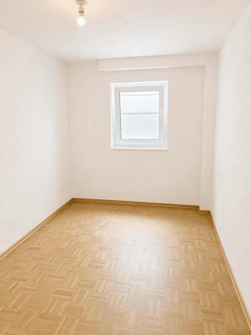 Prenájom domu 136 m², pozemok 141 m², Steinenbronnerstr. 33, Sindelfingen, Bádensko-Wurttembersko Prenájom domu 136 m², pozemok 141 m², Steinenbronnerstr. 33, Sindelfingen, Bádensko-Wurttembersko
