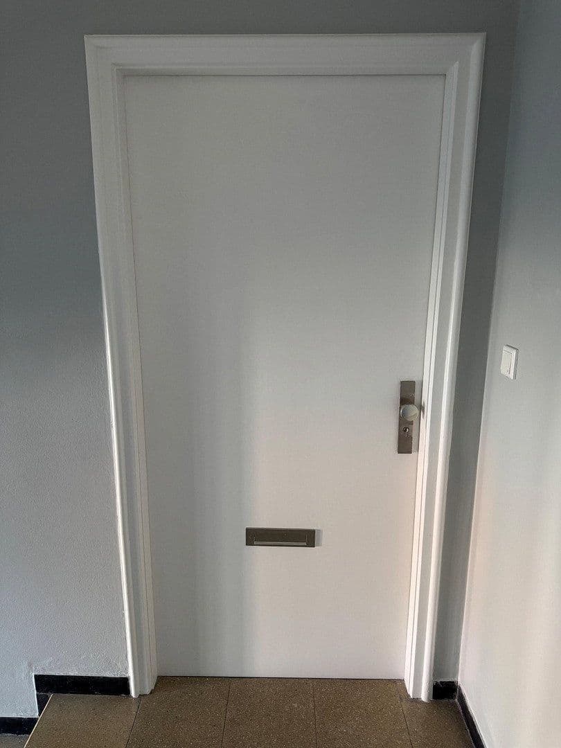 Prenájom bytu 3-izbový 81 m², München, Bavorsko Prenájom bytu 3-izbový 81 m², München, Bavorsko