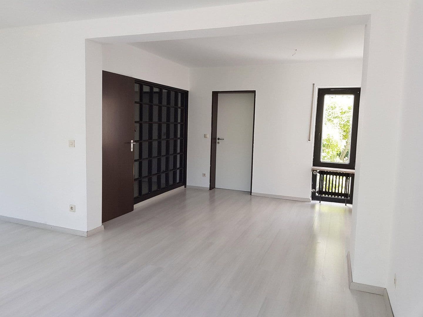 Predaj domu 127 m², pozemok 261 m², Grasbrunn, Bavorsko Predaj domu 127 m², pozemok 261 m², Grasbrunn, Bavorsko