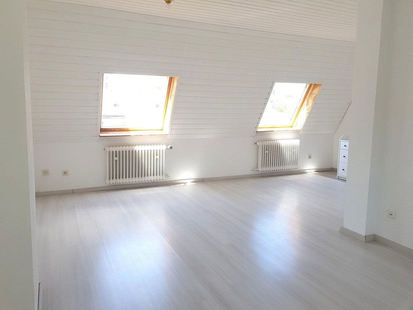 Predaj domu 127 m², pozemok 261 m², Grasbrunn, Bavorsko Predaj domu 127 m², pozemok 261 m², Grasbrunn, Bavorsko
