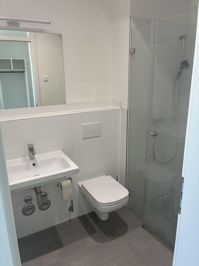 Prenájom bytu 1-izbový 24 m², Berlin, Berlín Prenájom bytu 1-izbový 24 m², Berlin, Berlín