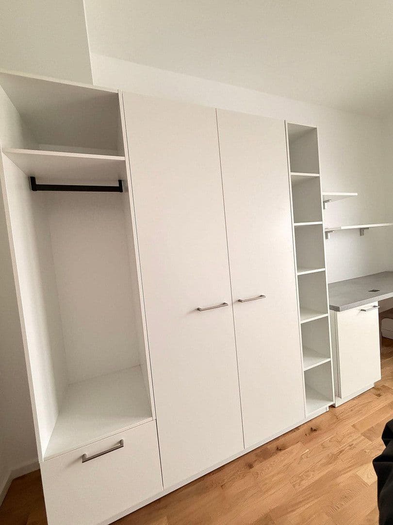Prenájom bytu 1-izbový 24 m², Berlin, Berlín Prenájom bytu 1-izbový 24 m², Berlin, Berlín