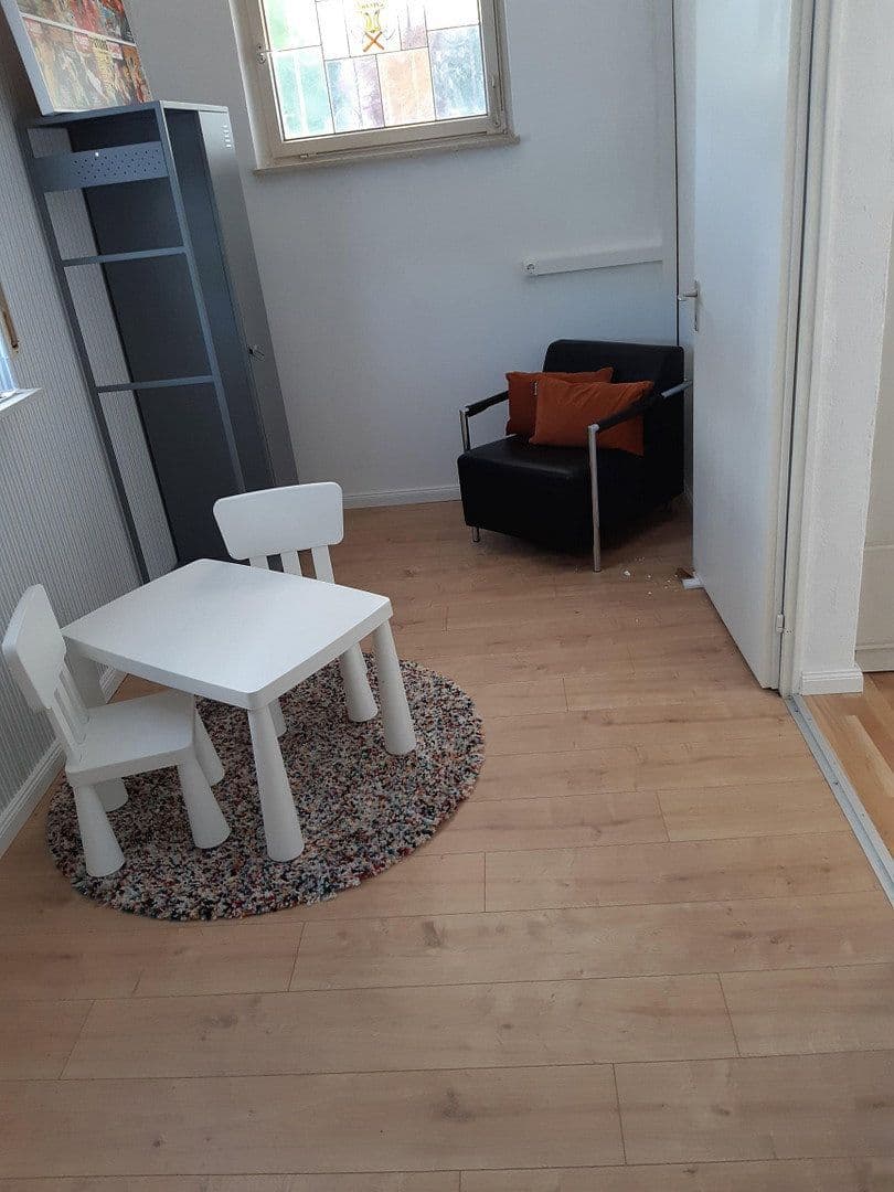Predaj domu 310 m², pozemok 526 m², Wolpertswende, Bádensko-Wurttembersko Predaj domu 310 m², pozemok 526 m², Wolpertswende, Bádensko-Wurttembersko