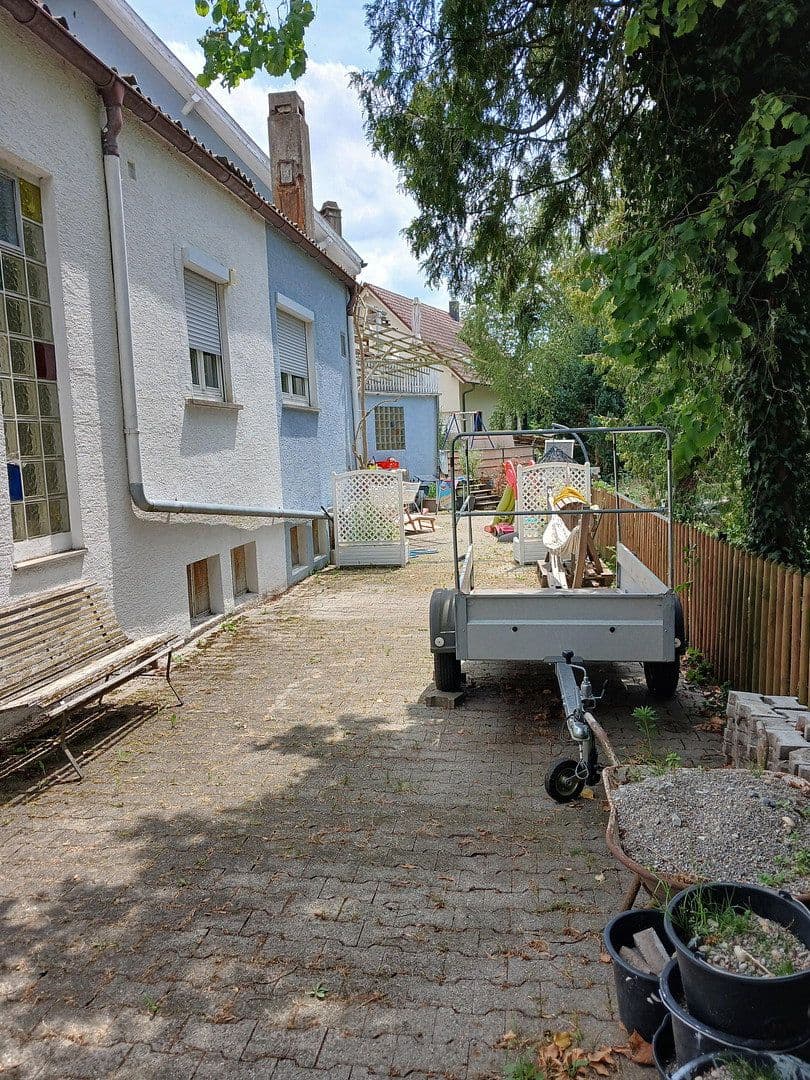 Predaj domu 310 m², pozemok 526 m², Wolpertswende, Bádensko-Wurttembersko Predaj domu 310 m², pozemok 526 m², Wolpertswende, Bádensko-Wurttembersko