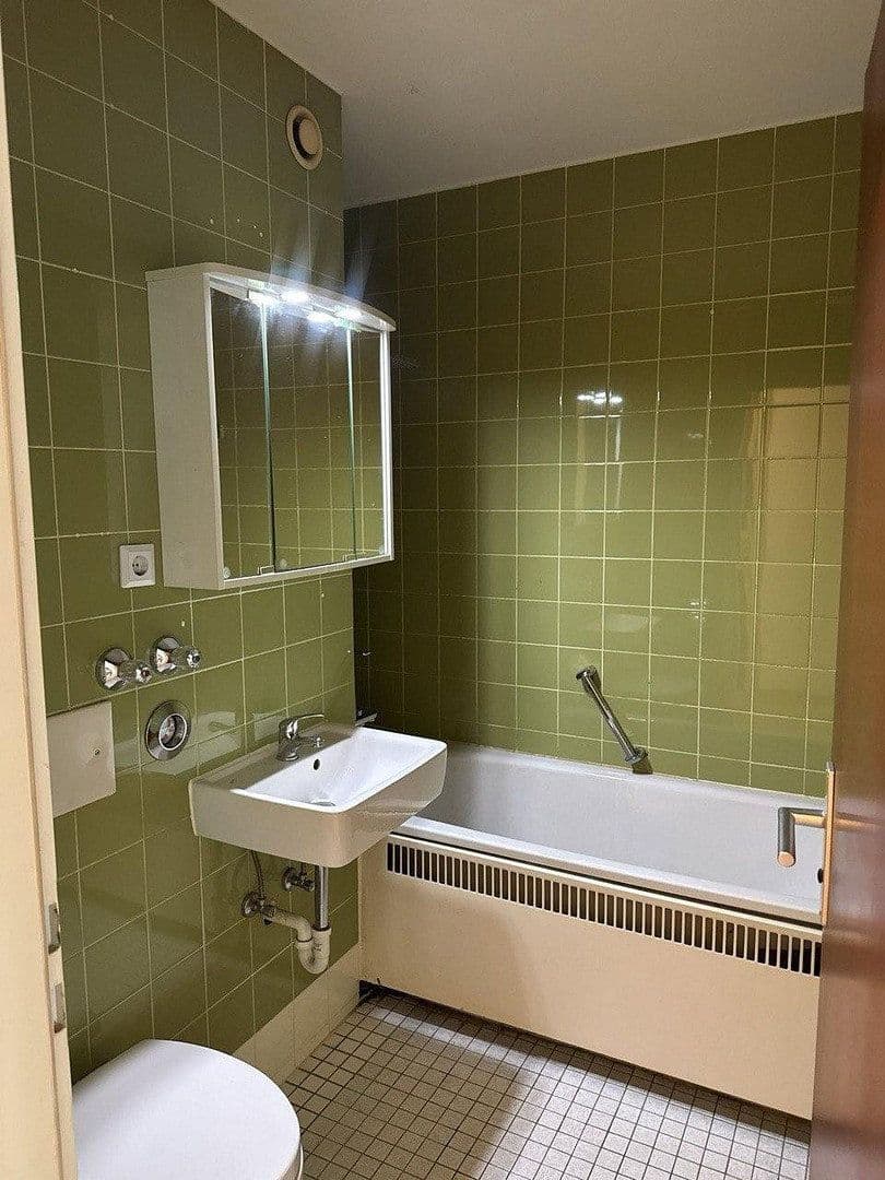 Predaj bytu 2-izbový 43 m², Romanstr 86, München, Bavorsko Predaj bytu 2-izbový 43 m², Romanstr 86, München, Bavorsko