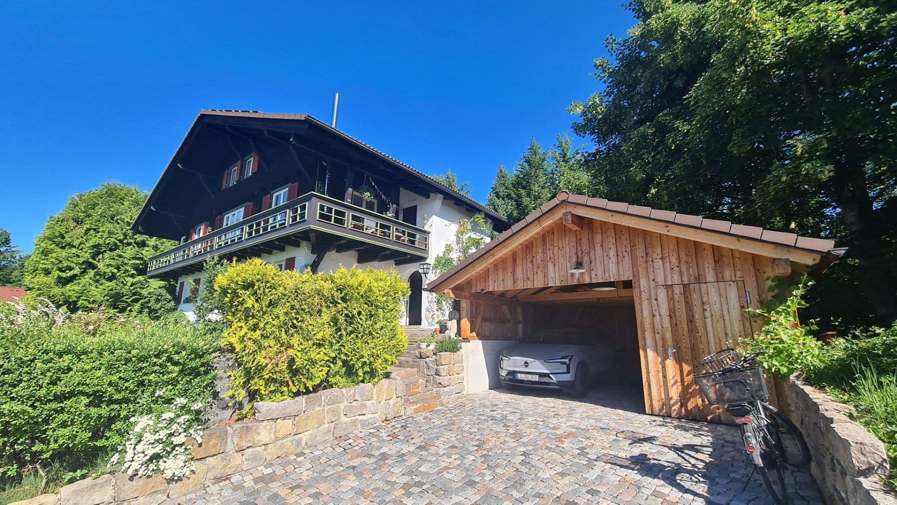 Predaj domu 240 m², pozemok 1.200 m², Lindenberg im Allgäu, Bavorsko Predaj domu 240 m², pozemok 1.200 m², Lindenberg im Allgäu, Bavorsko