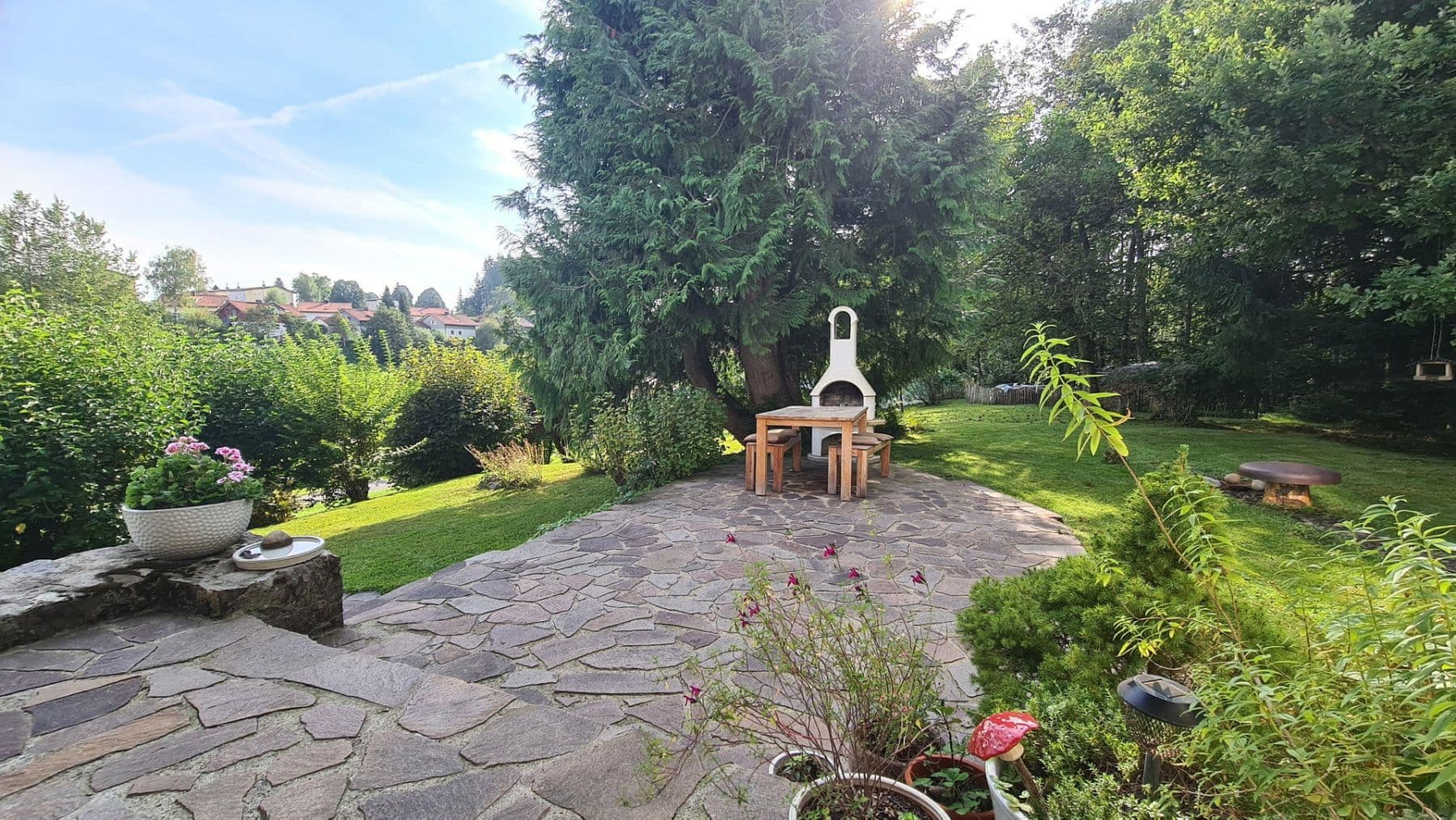Predaj domu 240 m², pozemok 1.200 m², Lindenberg im Allgäu, Bavorsko Predaj domu 240 m², pozemok 1.200 m², Lindenberg im Allgäu, Bavorsko