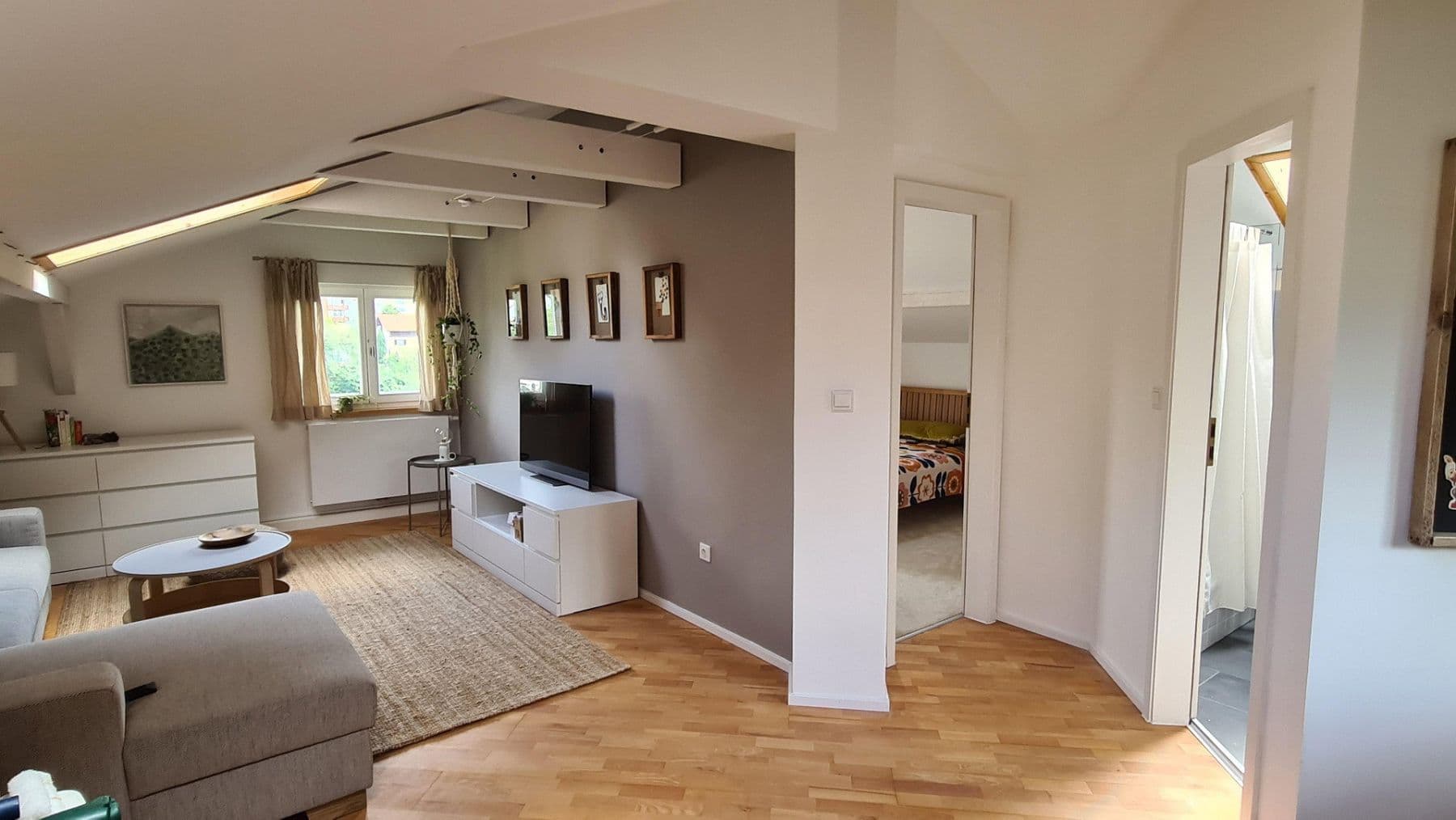 Predaj domu 240 m², pozemok 1.200 m², Lindenberg im Allgäu, Bavorsko Predaj domu 240 m², pozemok 1.200 m², Lindenberg im Allgäu, Bavorsko