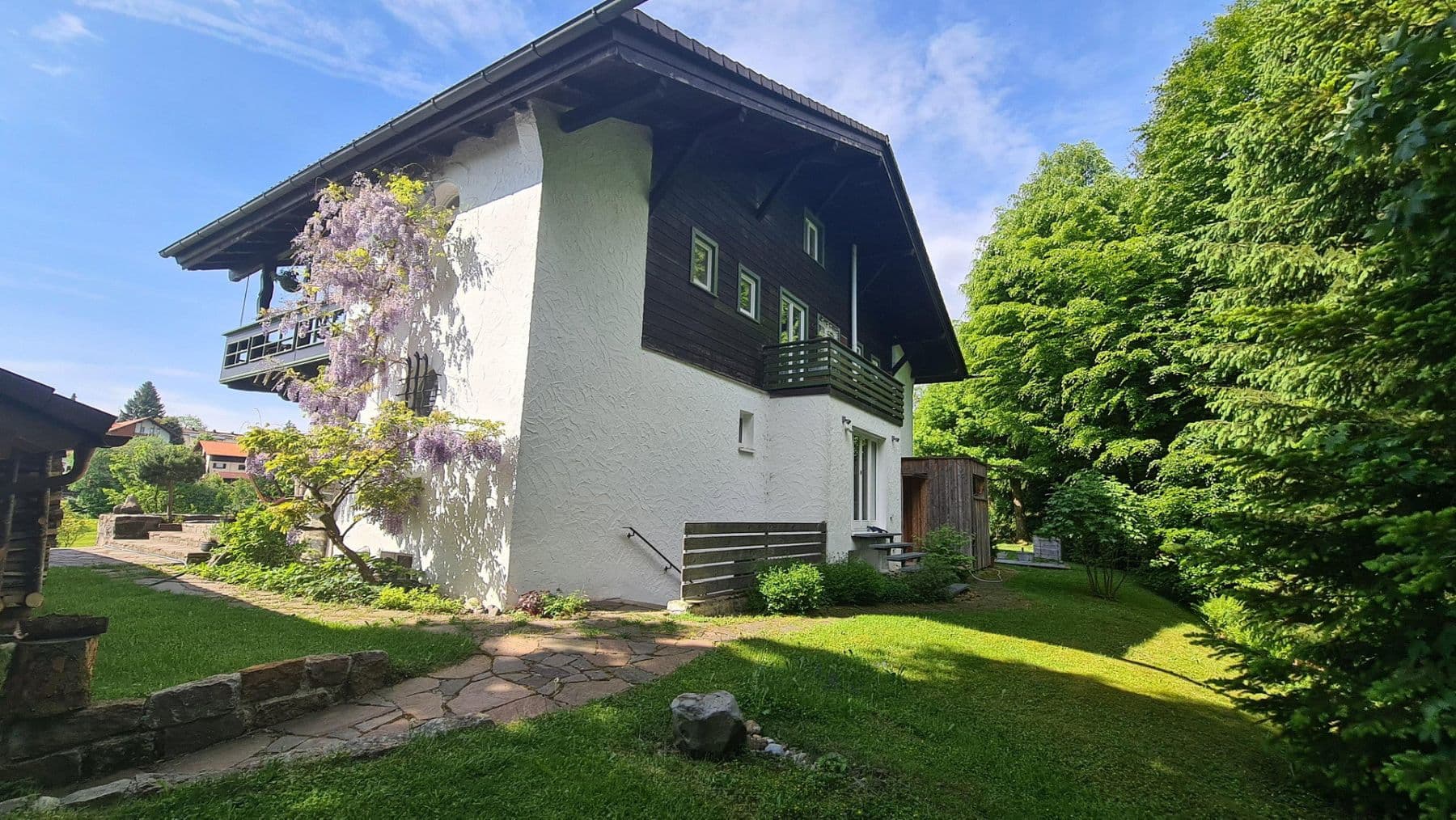 Predaj domu 240 m², pozemok 1.200 m², Lindenberg im Allgäu, Bavorsko Predaj domu 240 m², pozemok 1.200 m², Lindenberg im Allgäu, Bavorsko