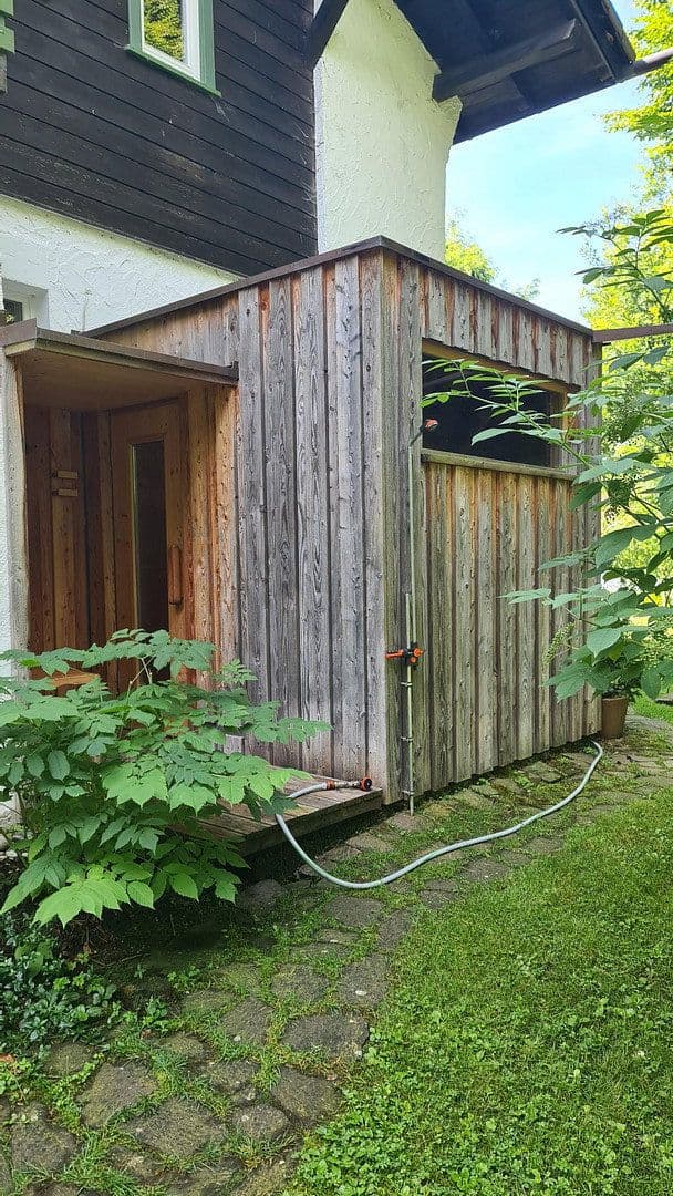 Predaj domu 240 m², pozemok 1.200 m², Lindenberg im Allgäu, Bavorsko Predaj domu 240 m², pozemok 1.200 m², Lindenberg im Allgäu, Bavorsko