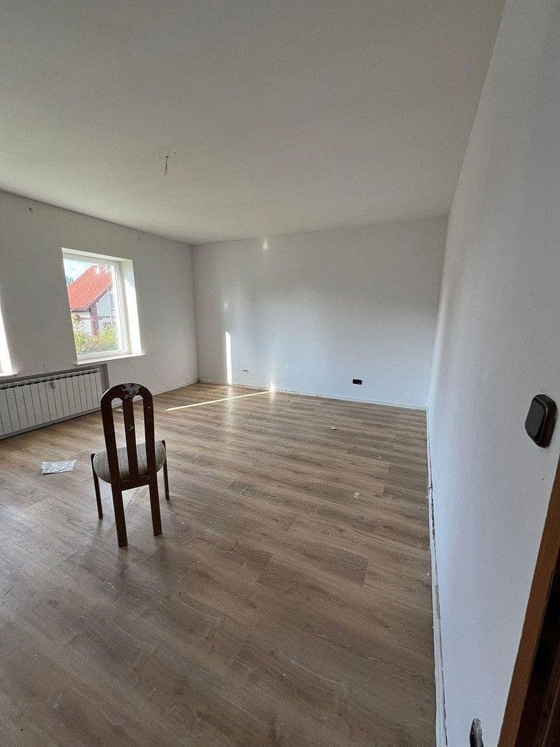 Prenájom bytu 6-izbový 168 m², Ziegeleiweg 1, Obernkirchen, Dolné Sasko Prenájom bytu 6-izbový 168 m², Ziegeleiweg 1, Obernkirchen, Dolné Sasko