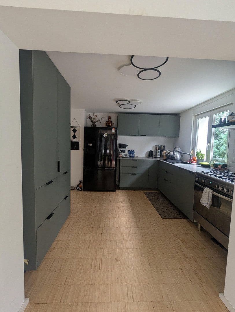 Predaj domu 250 m², pozemok 571 m², Korntal-Münchingen, Bádensko-Wurttembersko Predaj domu 250 m², pozemok 571 m², Korntal-Münchingen, Bádensko-Wurttembersko