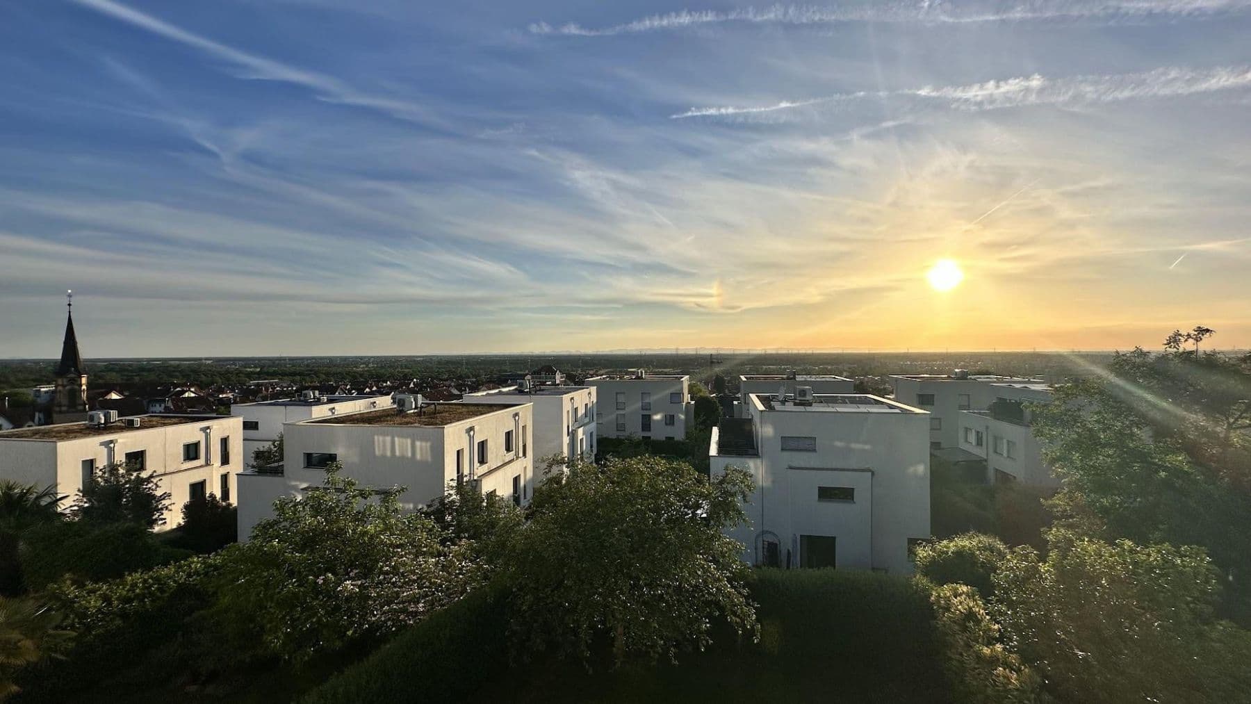 Predaj domu 180 m², pozemok 462 m², Nußloch, Bádensko-Wurttembersko Predaj domu 180 m², pozemok 462 m², Nußloch, Bádensko-Wurttembersko