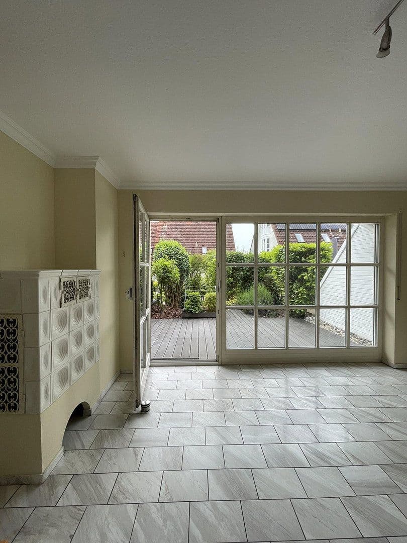 Prenájom domu 149 m², pozemok 56 m², Wiesbaden, Hesensko Prenájom domu 149 m², pozemok 56 m², Wiesbaden, Hesensko