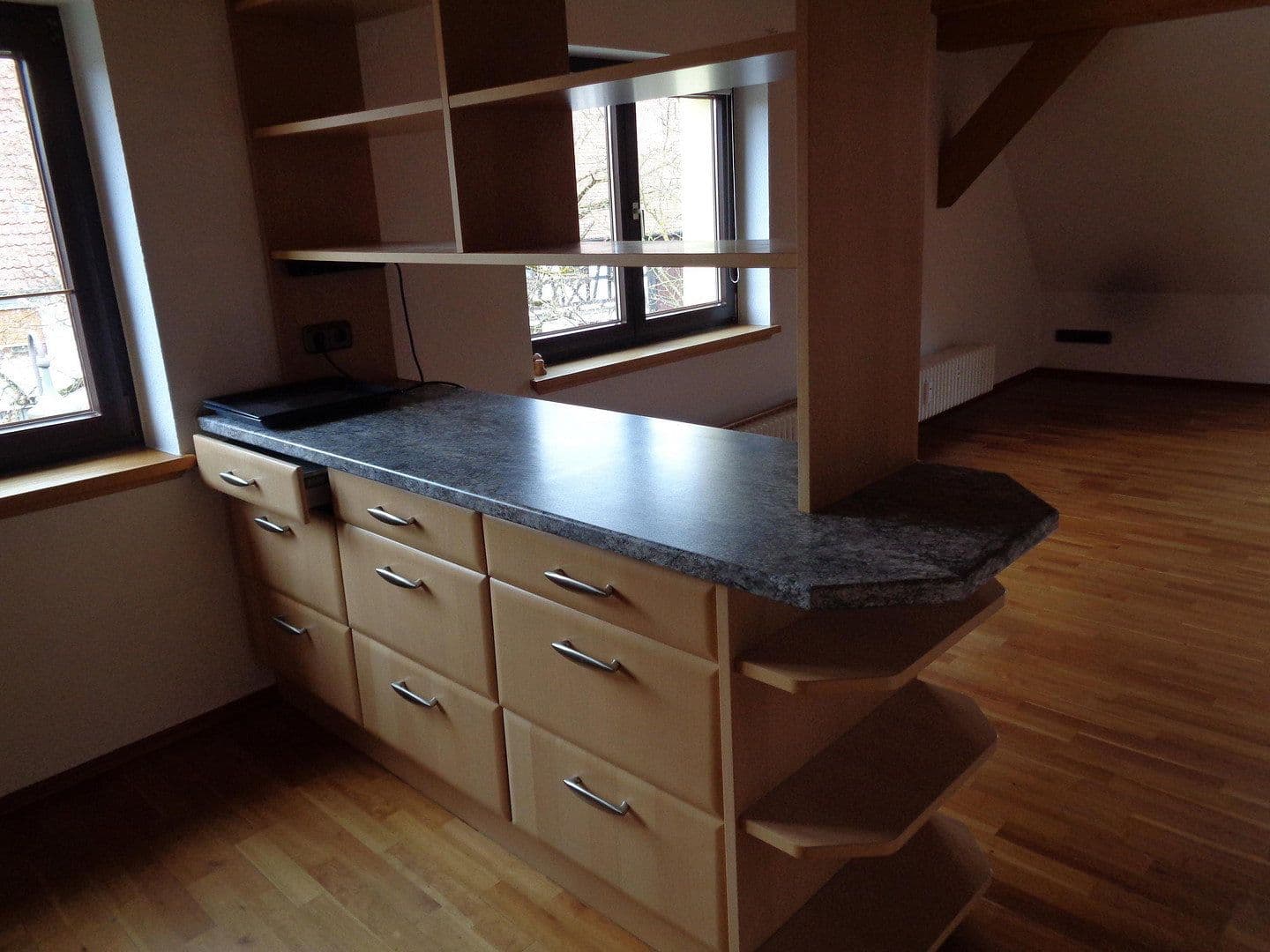 Prenájom bytu 3-izbový 93 m², Sulz am Neckar, Bádensko-Wurttembersko Prenájom bytu 3-izbový 93 m², Sulz am Neckar, Bádensko-Wurttembersko