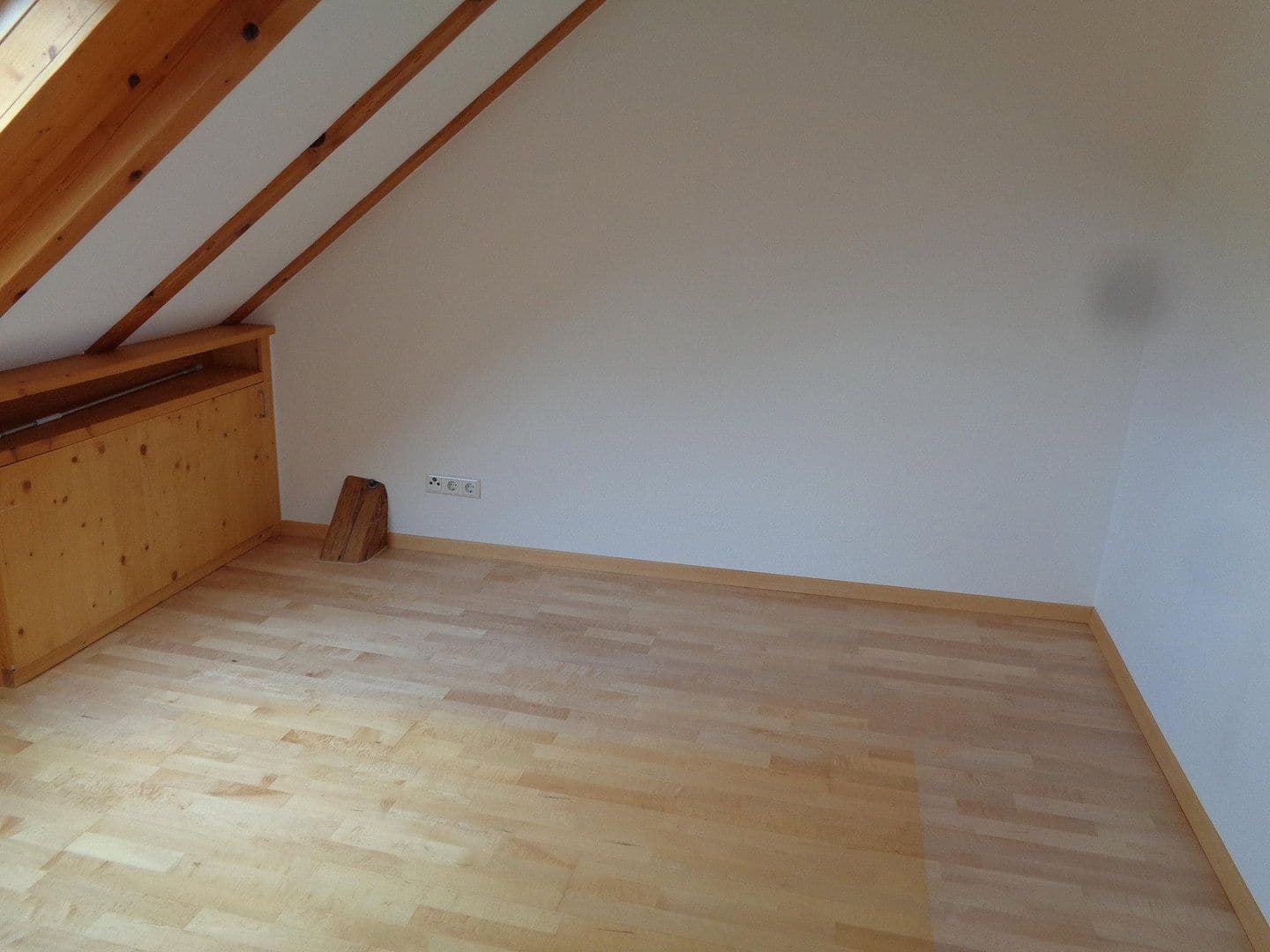 Prenájom bytu 3-izbový 93 m², Sulz am Neckar, Bádensko-Wurttembersko Prenájom bytu 3-izbový 93 m², Sulz am Neckar, Bádensko-Wurttembersko