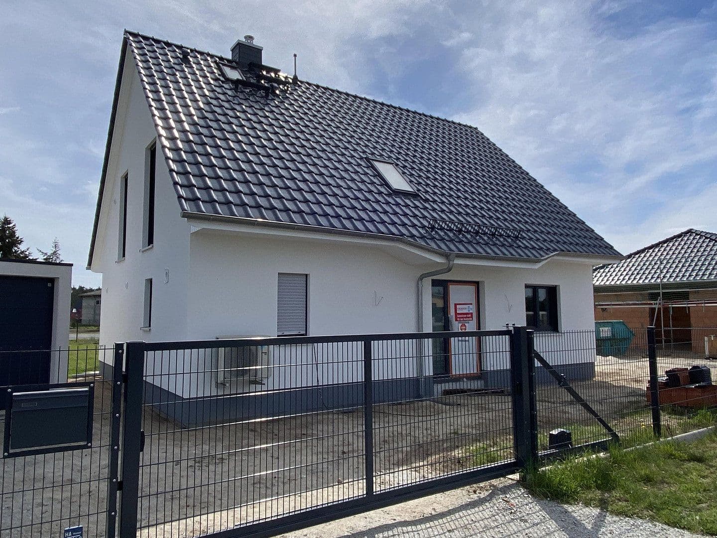 Predaj domu 151 m², pozemok 1.000 m², Ponnsdorfer Weg 4 A, Sonnewalde, Brandenbursko Predaj domu 151 m², pozemok 1.000 m², Ponnsdorfer Weg 4 A, Sonnewalde, Brandenbursko
