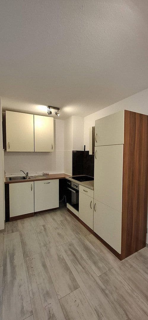 Prenájom bytu 1-izbový 31 m², Neustädter Straße, Worms, Porýnie-Falcko Prenájom bytu 1-izbový 31 m², Neustädter Straße, Worms, Porýnie-Falcko