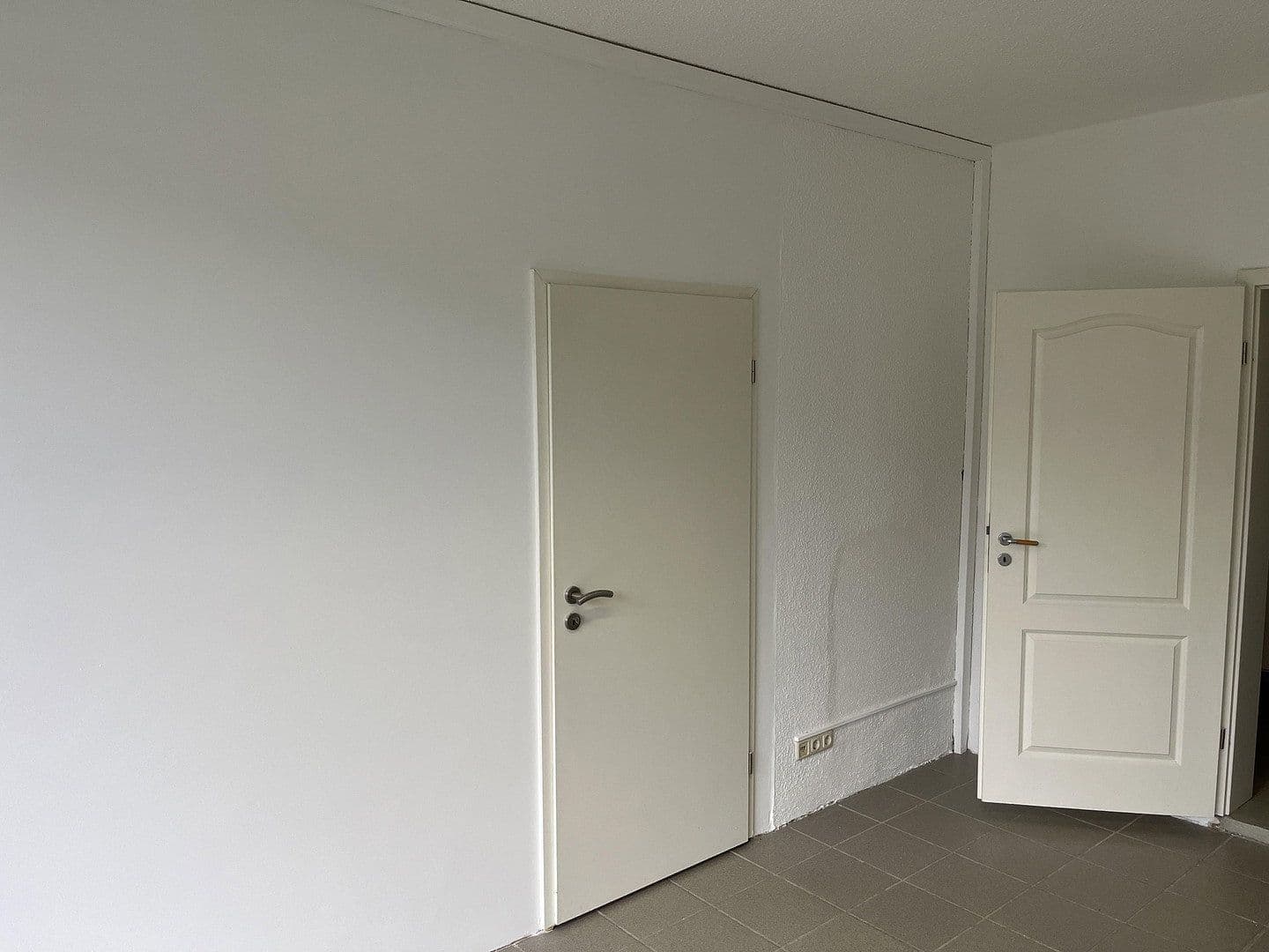 Prenájom kancelárie 63 m², Fackenburger Allee 44, Lübeck, Šlezvicko-Holštajnsko Prenájom kancelárie 63 m², Fackenburger Allee 44, Lübeck, Šlezvicko-Holštajnsko