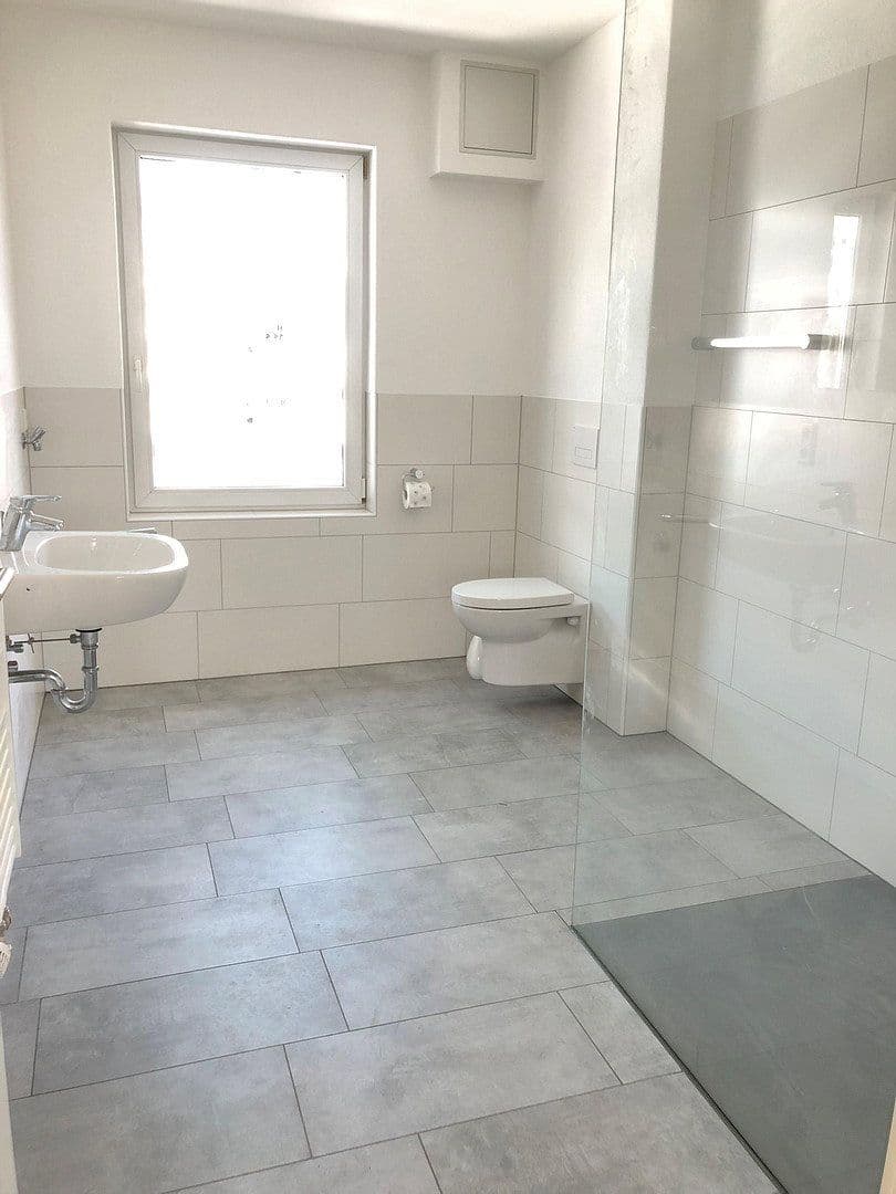 Prenájom bytu 19 m², Marktplatz 12, Furtwangen im Schwarzwald, Bádensko-Wurttembersko Prenájom bytu 19 m², Marktplatz 12, Furtwangen im Schwarzwald, Bádensko-Wurttembersko