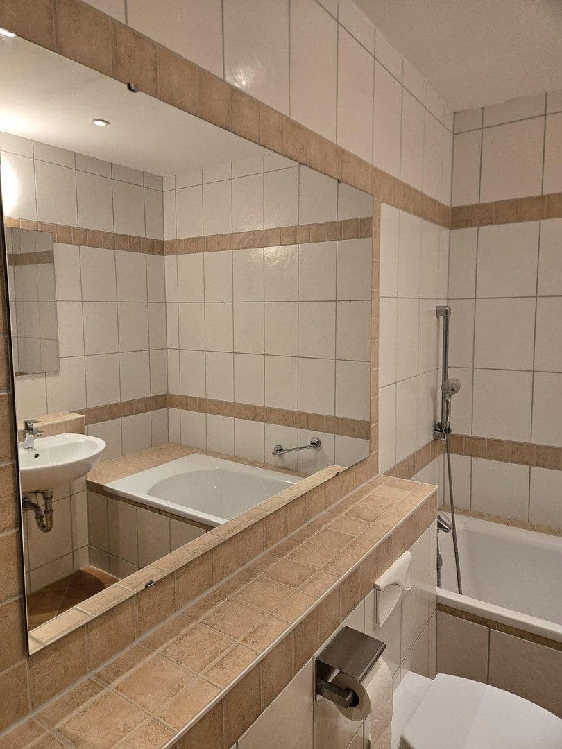 Prenájom bytu 1-izbový 49 m², Wendenschloßstr. 178, Berlin, Berlín Prenájom bytu 1-izbový 49 m², Wendenschloßstr. 178, Berlin, Berlín