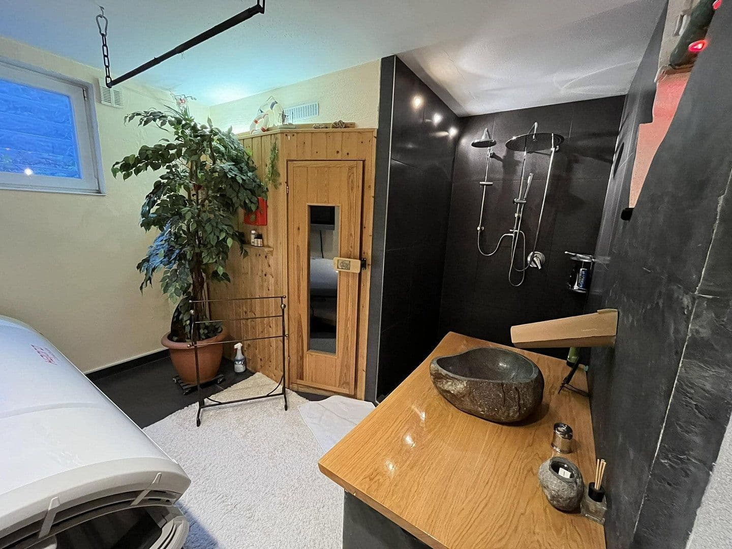 Predaj domu 260 m², pozemok 953 m², Hettenshausen, Bavorsko Predaj domu 260 m², pozemok 953 m², Hettenshausen, Bavorsko