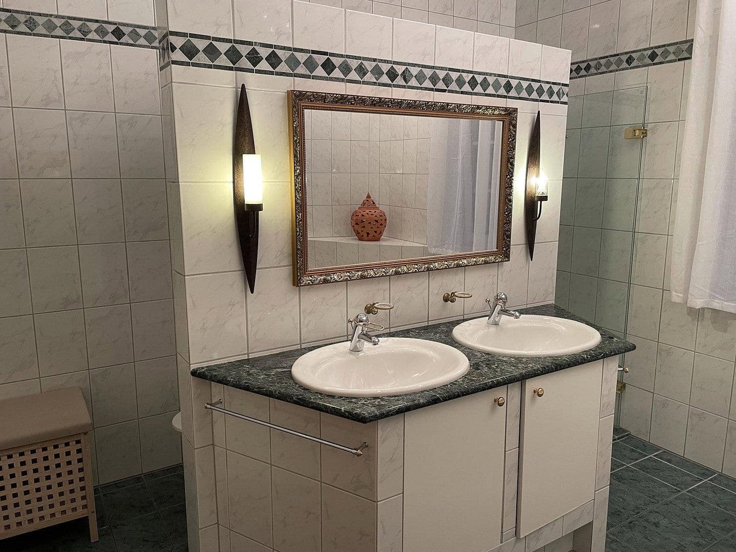 Predaj domu 260 m², pozemok 953 m², Hettenshausen, Bavorsko Predaj domu 260 m², pozemok 953 m², Hettenshausen, Bavorsko