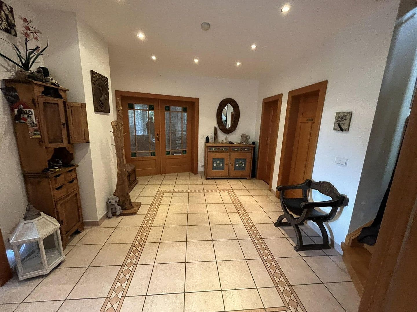 Predaj domu 260 m², pozemok 953 m², Hettenshausen, Bavorsko Predaj domu 260 m², pozemok 953 m², Hettenshausen, Bavorsko