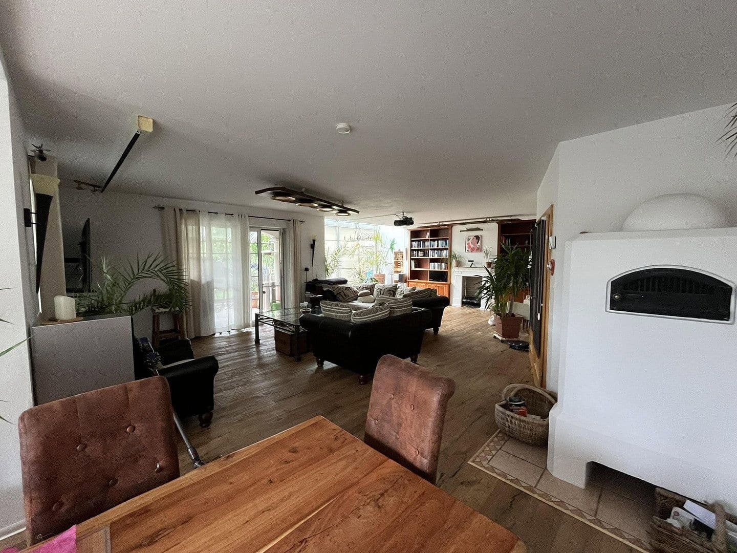 Predaj domu 260 m², pozemok 953 m², Hettenshausen, Bavorsko Predaj domu 260 m², pozemok 953 m², Hettenshausen, Bavorsko