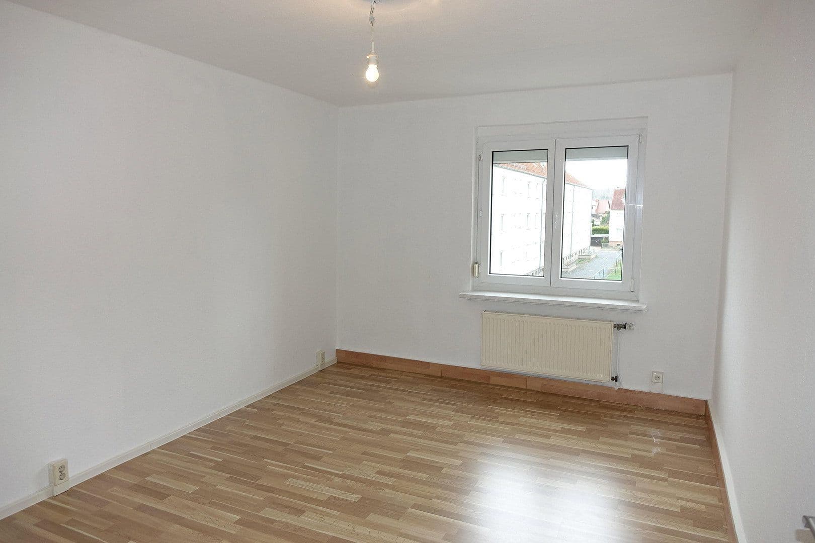 Prenájom bytu 2-izbový 54 m², Schmalingstraße 6, Ellrich, Durínsko Prenájom bytu 2-izbový 54 m², Schmalingstraße 6, Ellrich, Durínsko