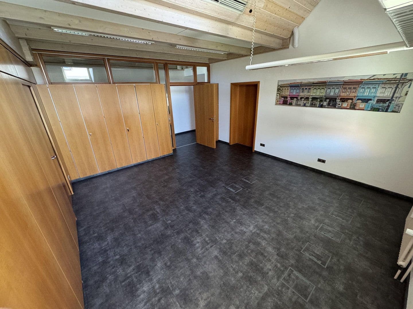 Predaj domu 334 m², pozemok 2.254 m², Keltern, Bádensko-Wurttembersko Predaj domu 334 m², pozemok 2.254 m², Keltern, Bádensko-Wurttembersko