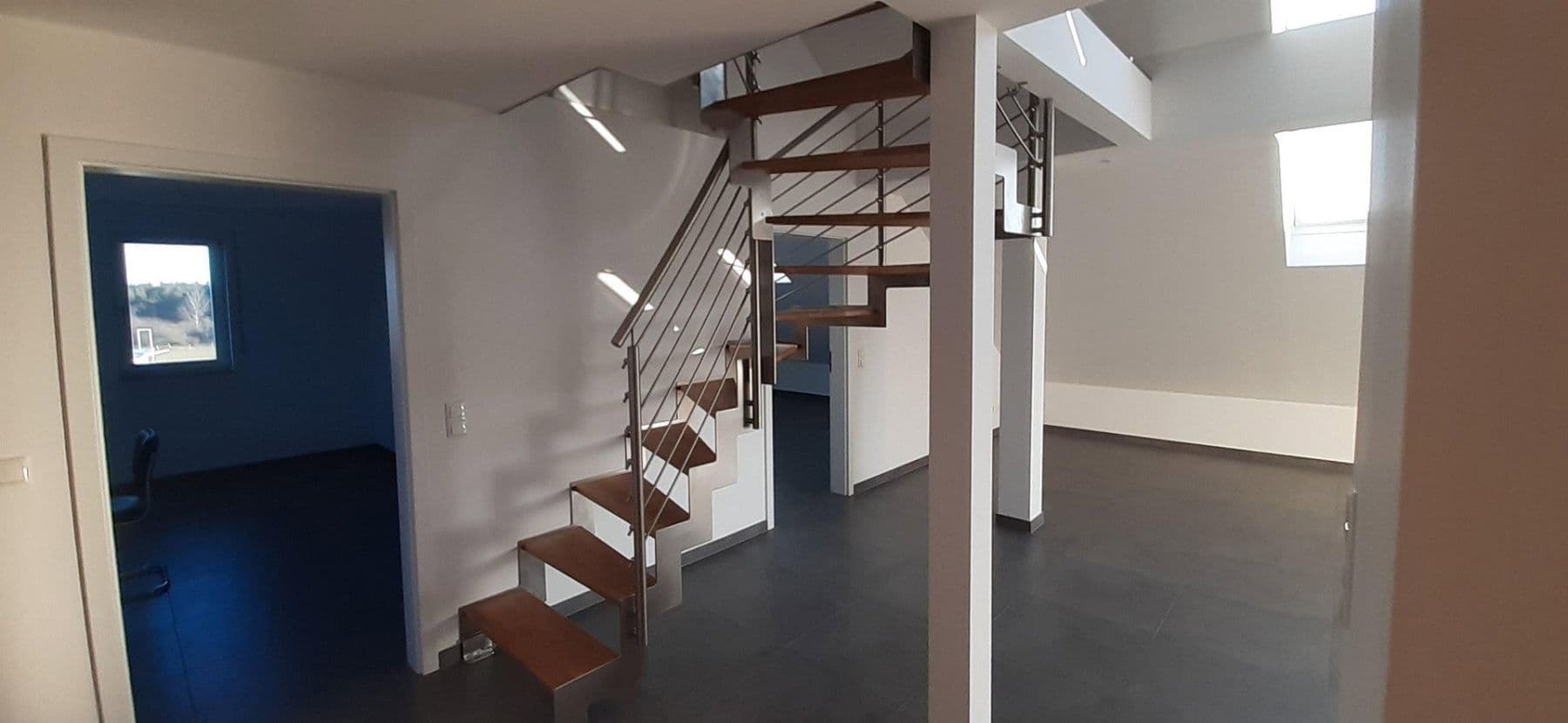 Prenájom bytu 5-izbový 156 m², Peter-Händel-Str. 10, Hemhofen, Bavorsko Prenájom bytu 5-izbový 156 m², Peter-Händel-Str. 10, Hemhofen, Bavorsko