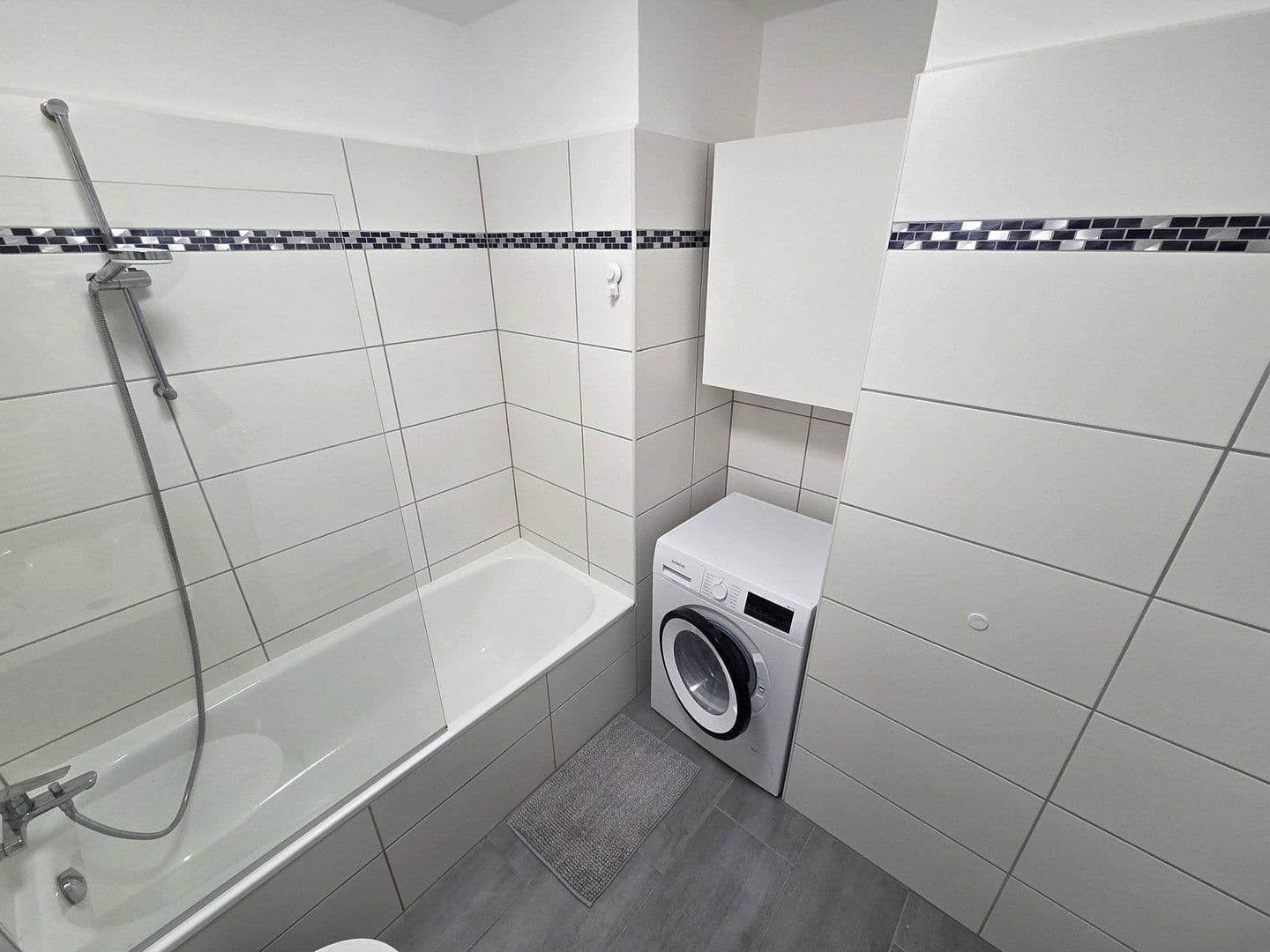 Prenájom bytu 2-izbový 50 m², Berlin, Berlín Prenájom bytu 2-izbový 50 m², Berlin, Berlín