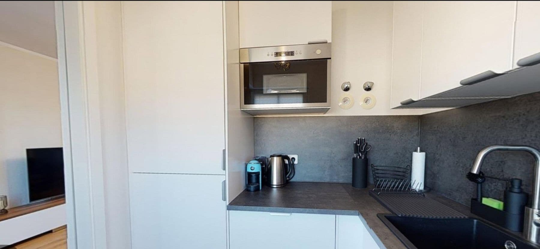 Prenájom bytu 2-izbový 50 m², Berlin, Berlín Prenájom bytu 2-izbový 50 m², Berlin, Berlín