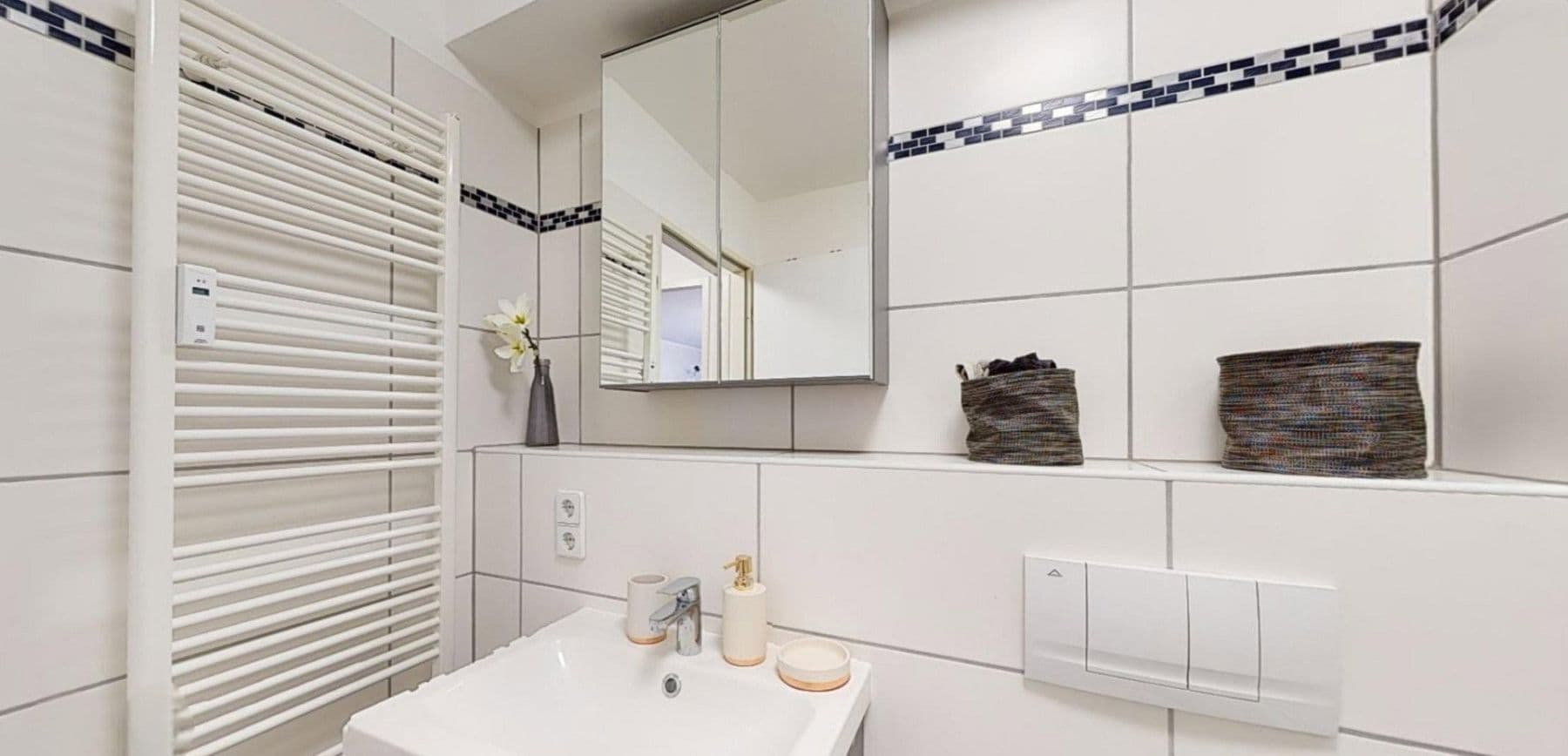 Prenájom bytu 2-izbový 50 m², Berlin, Berlín Prenájom bytu 2-izbový 50 m², Berlin, Berlín
