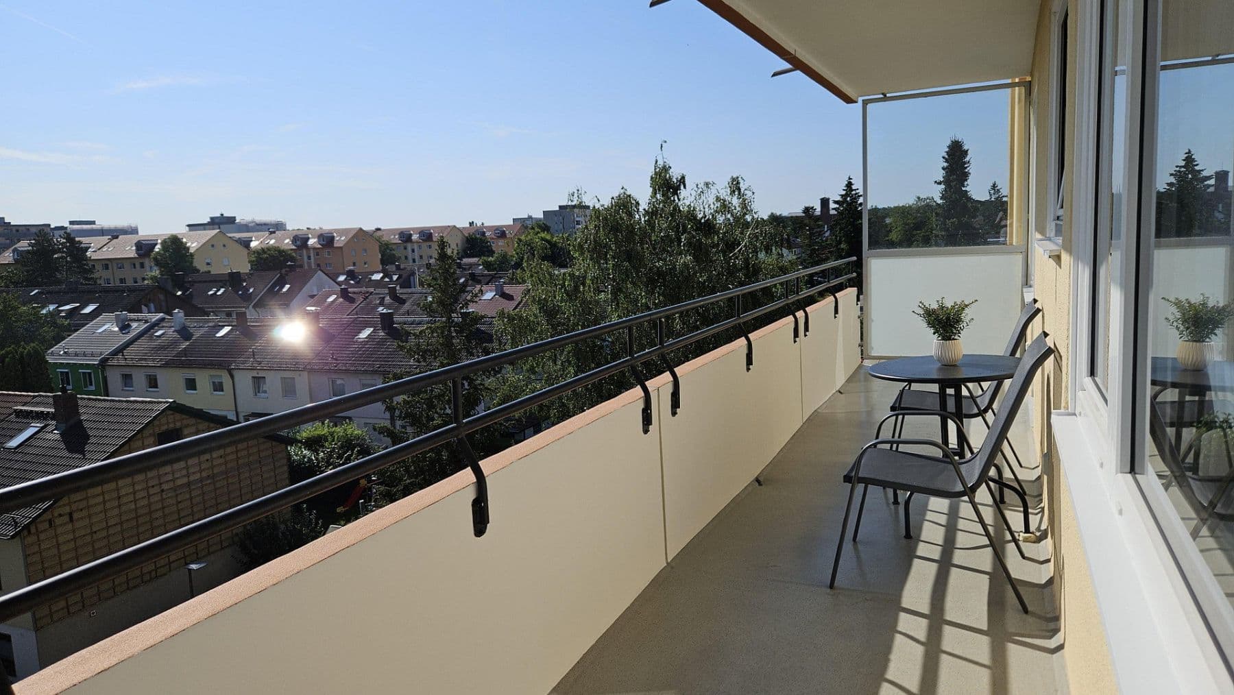 Prenájom bytu 2-izbový 60 m², Germering, Bavorsko Prenájom bytu 2-izbový 60 m², Germering, Bavorsko