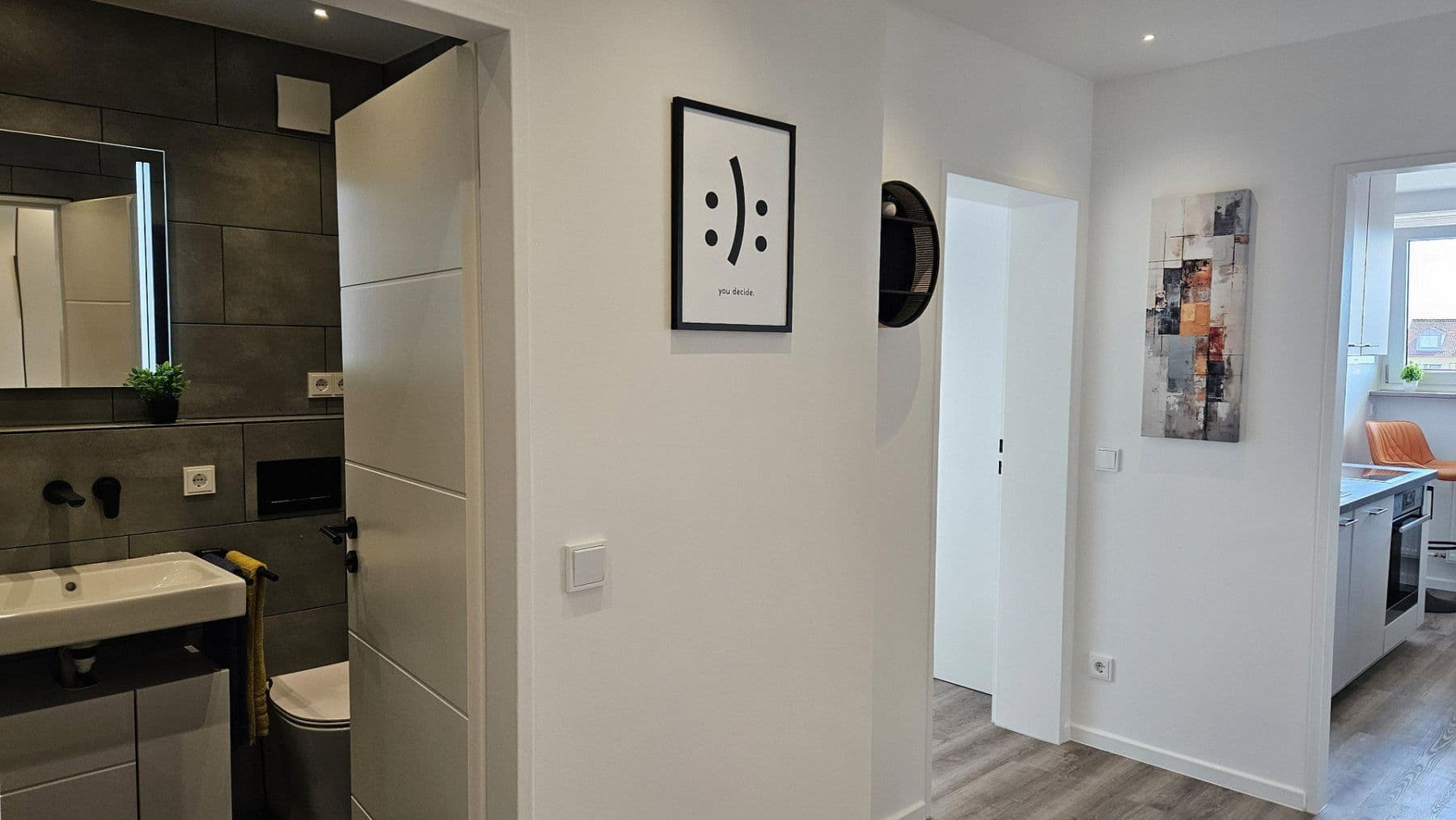 Prenájom bytu 2-izbový 60 m², Germering, Bavorsko Prenájom bytu 2-izbový 60 m², Germering, Bavorsko