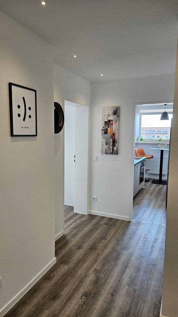 Prenájom bytu 2-izbový 60 m², Germering, Bavorsko Prenájom bytu 2-izbový 60 m², Germering, Bavorsko