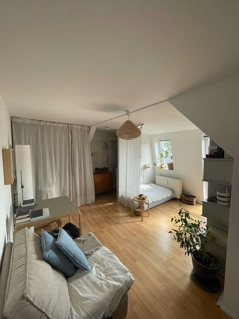Prenájom bytu 1-izbový 30 m², Reilstr. 98 c, Halle, Sasko-Anhaltsko Prenájom bytu 1-izbový 30 m², Reilstr. 98 c, Halle, Sasko-Anhaltsko