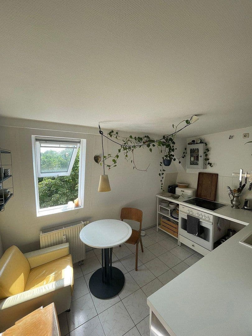 Prenájom bytu 1-izbový 30 m², Reilstr. 98 c, Halle, Sasko-Anhaltsko Prenájom bytu 1-izbový 30 m², Reilstr. 98 c, Halle, Sasko-Anhaltsko