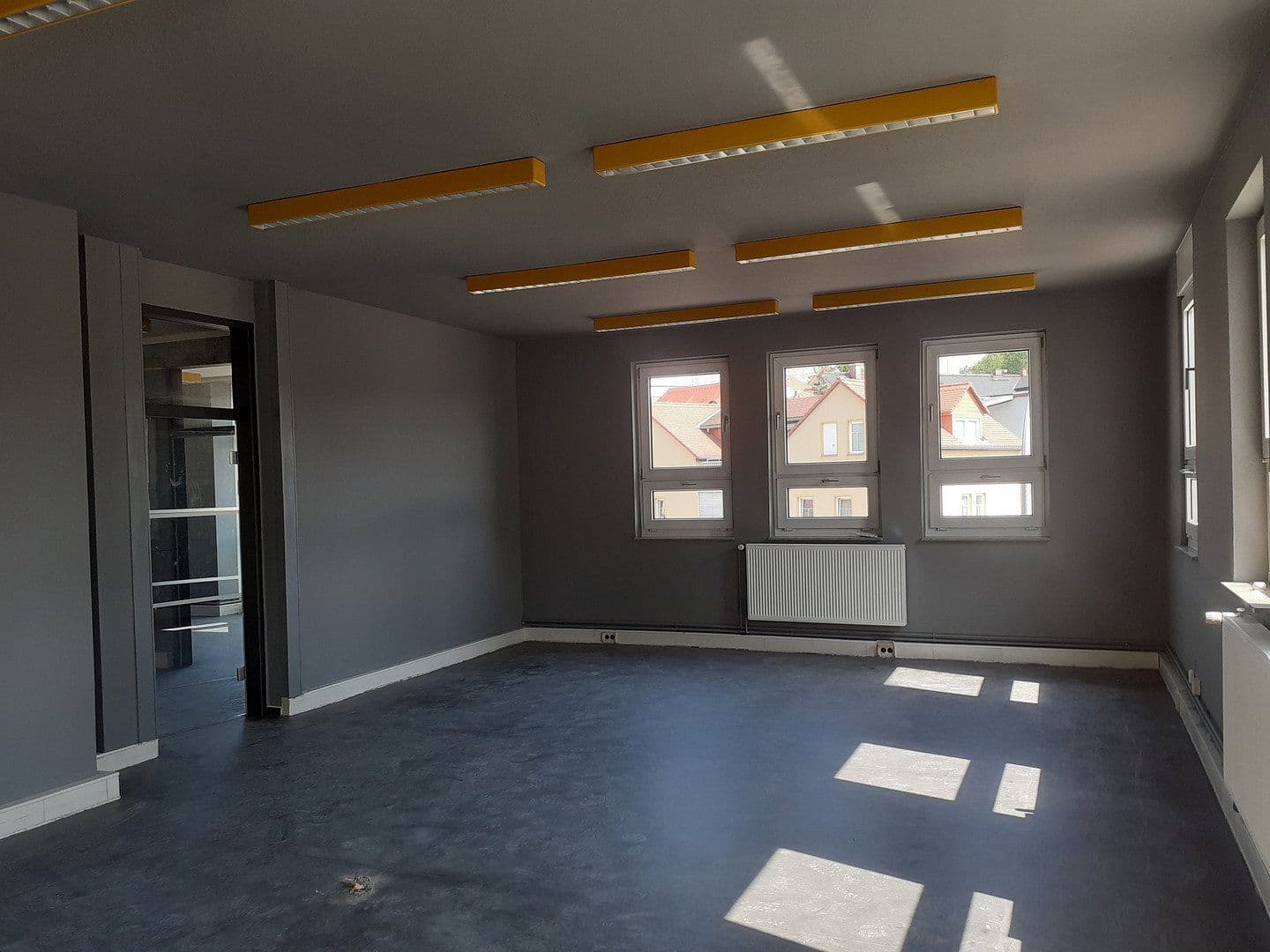 Prenájom kancelárie 450 m², Zwingerstraße 30, Döbeln, Sasko Prenájom kancelárie 450 m², Zwingerstraße 30, Döbeln, Sasko
