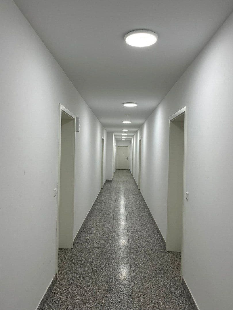 Prenájom bytu 1-izbový 34 m², Am Tierpark 25, Berlin, Berlín Prenájom bytu 1-izbový 34 m², Am Tierpark 25, Berlin, Berlín