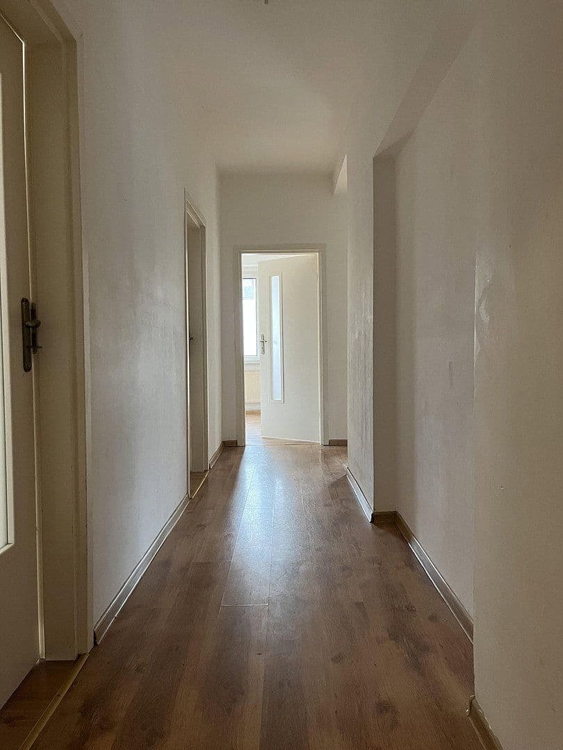 Prenájom bytu 3-izbový 76 m², Leipziger Straße 132, Zwickau, Sasko Prenájom bytu 3-izbový 76 m², Leipziger Straße 132, Zwickau, Sasko