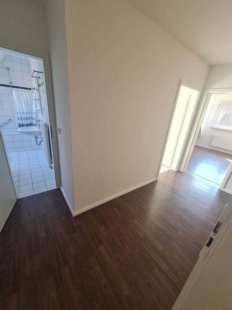 Prenájom bytu 2-izbový 55 m², Friedrichsauer Ring 6, Hohen Neuendorf, Brandenbursko Prenájom bytu 2-izbový 55 m², Friedrichsauer Ring 6, Hohen Neuendorf, Brandenbursko