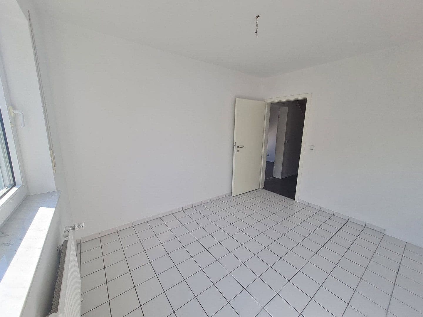 Prenájom bytu 2-izbový 55 m², Friedrichsauer Ring 6, Hohen Neuendorf, Brandenbursko Prenájom bytu 2-izbový 55 m², Friedrichsauer Ring 6, Hohen Neuendorf, Brandenbursko