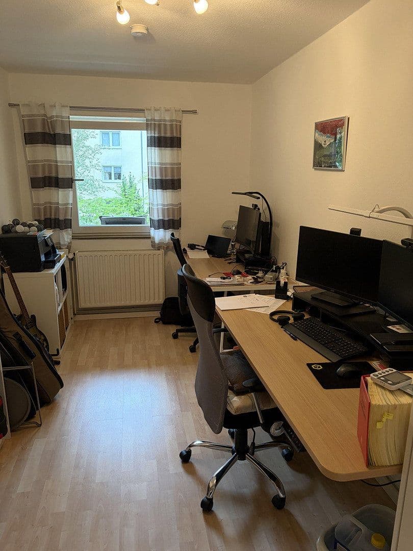 Prenájom bytu 3-izbový 65 m², Salamancaweg 5, Hannover, Dolné Sasko Prenájom bytu 3-izbový 65 m², Salamancaweg 5, Hannover, Dolné Sasko