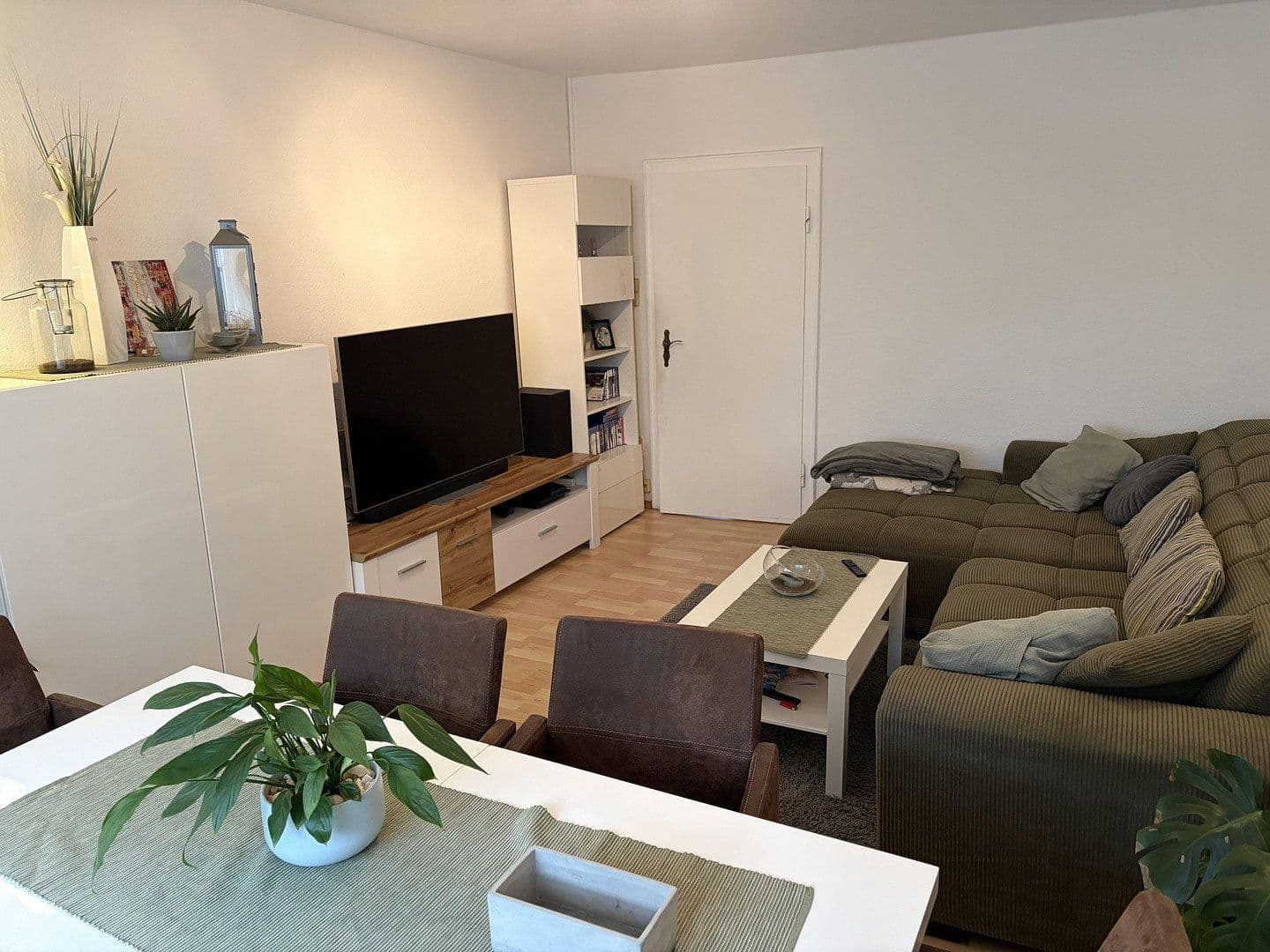 Prenájom bytu 3-izbový 65 m², Salamancaweg 5, Hannover, Dolné Sasko Prenájom bytu 3-izbový 65 m², Salamancaweg 5, Hannover, Dolné Sasko